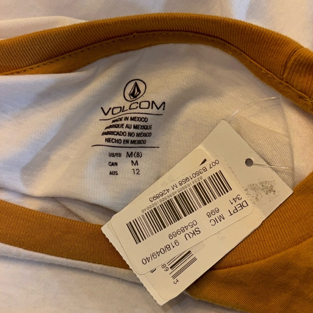 Volcom Top - Picture 4 of 4